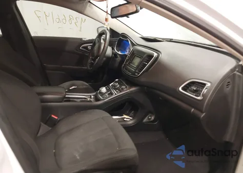 2016 Chrysler 200 Limited из США, поврежденный, VIN 1C3CCCAB3GN113805